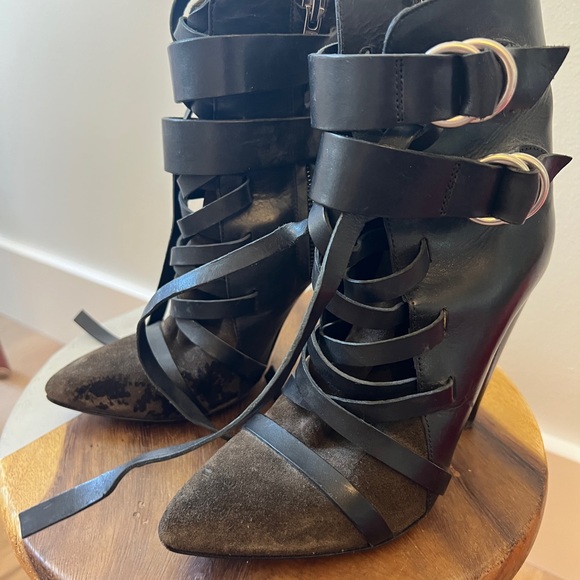 Isabel Marant Royston Buckle Ankle Boots High Heels Suede Leather Booties EU 36 - Picture 1 of 6